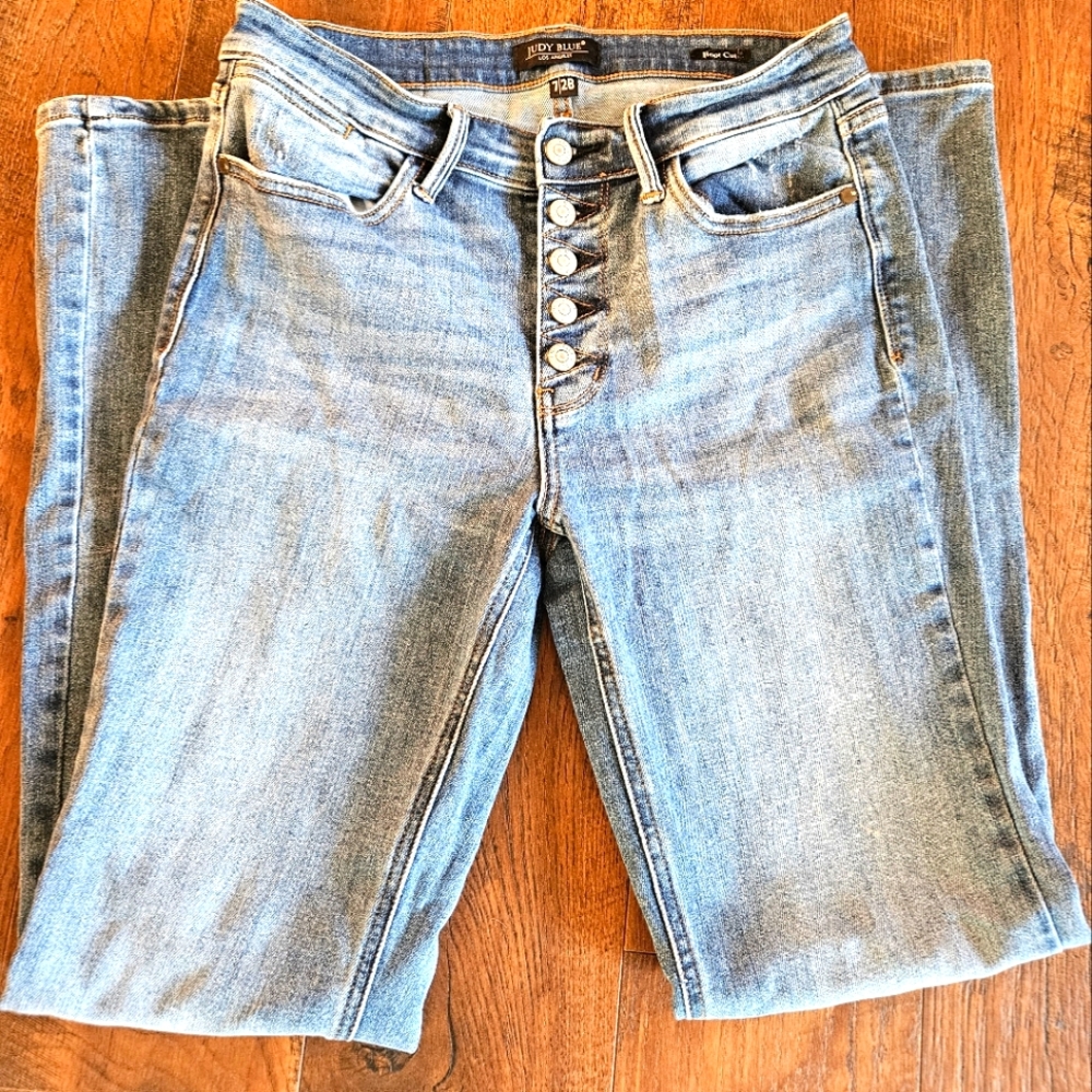 Judy Blue Women's Blue Jeans - Buttonfly